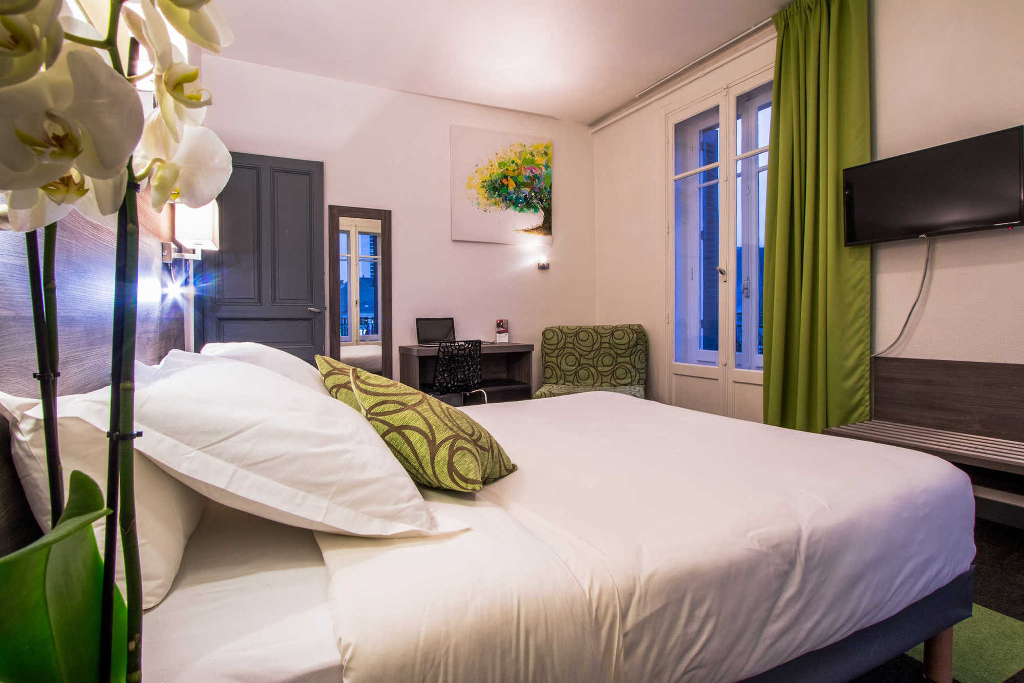 Hotel Actuel Chambéry Centre Gare Habitación foto